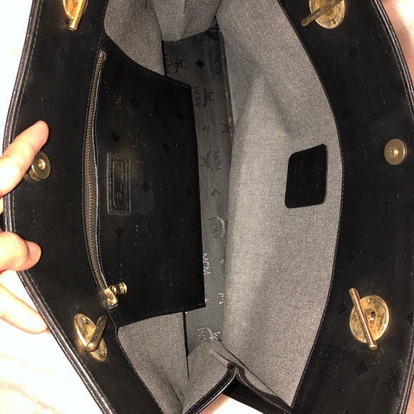 MCM Bag - Picture 6 of 12